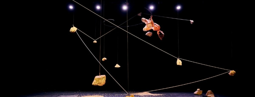 Le Bruit des pierres du Collectif Maison Courbe