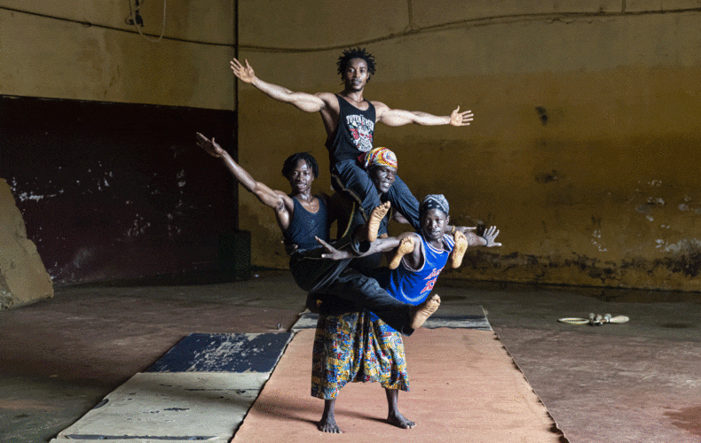 Les élèves du Circus Baobab