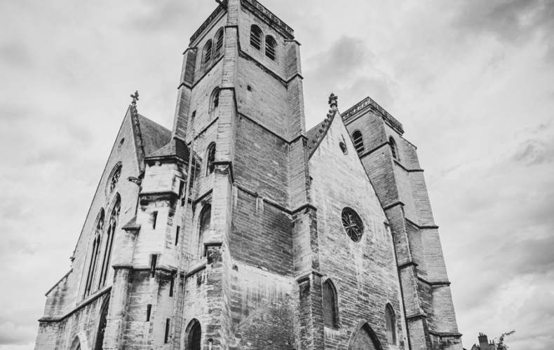 Parvis Saint-Jean photo Vincet Arbelet