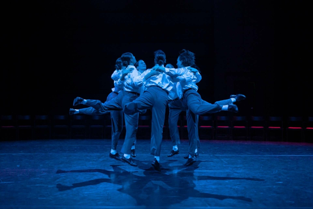 RING de Jenna Jalonen photo Daniel Domolky