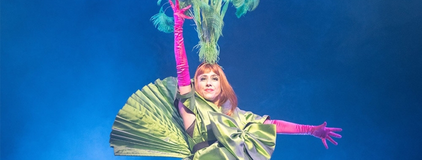 Sara Selma Dolorès dans Rire (pour en finir avec soi-même) photo Alice Piemme