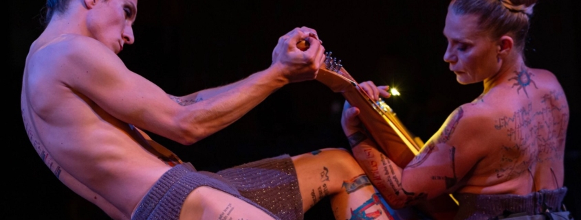 Symphonia Harmoniæ Cælestium Revelationum de François Chaignaud & Marie-Pierre Brébant © Charles-Alexandre Englebert