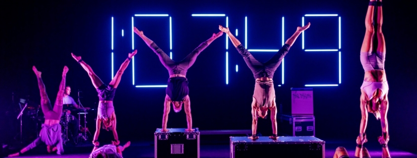 Ten Thousand Hours par Gravity & Other Myths © DarcyGrant