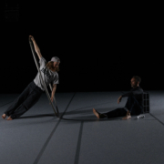 Commencer à exister de David Gauchard, Stefan Kinsman et Martin Palisse