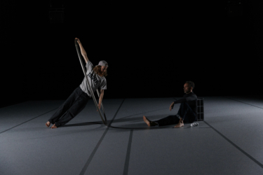 Commencer à exister de David Gauchard, Stefan Kinsman et Martin Palisse