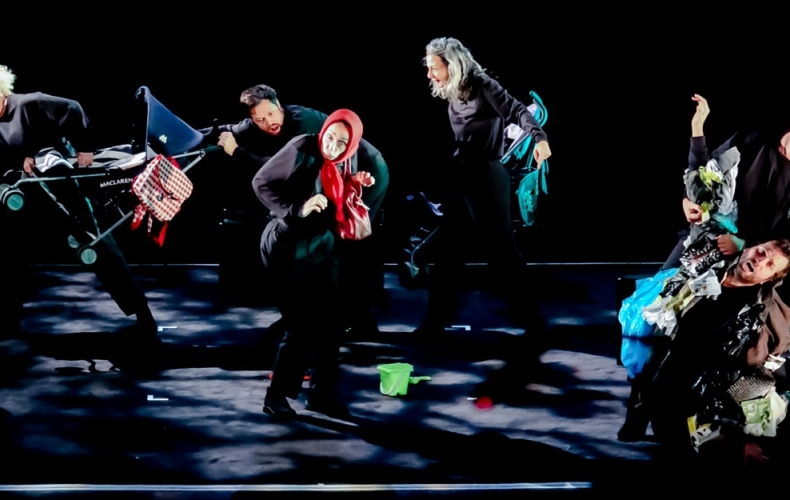 CUT Des histoires, des vies de Mathilda May photo © PHPB