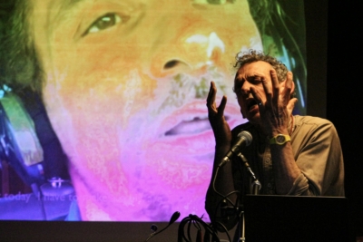 Dear Jason, Dear Andrew de Sébastien Barrier