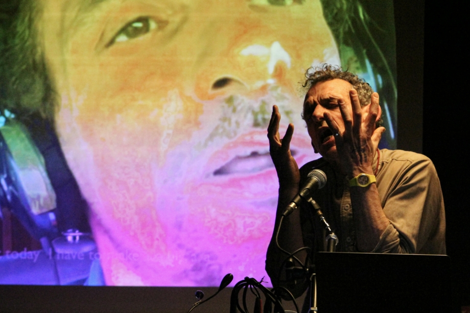 Dear Jason, Dear Andrew de Sébastien Barrier