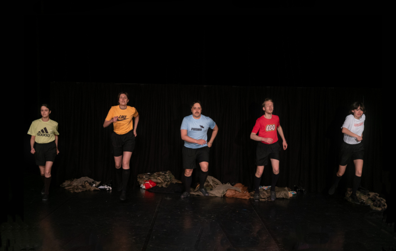 Bérangère Vantusso met en scène Faire le beau de Nicolas Doutey