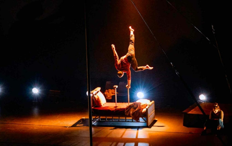 KINTSUGI par Machine de cirque