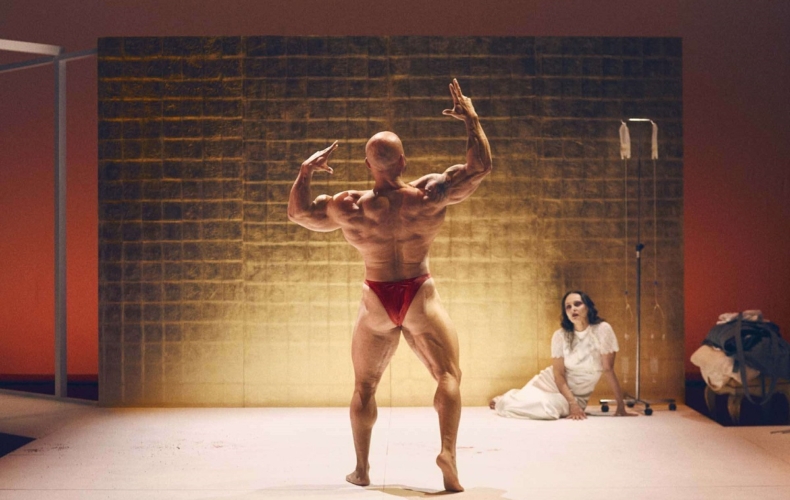 Angélica Liddell célèbre le centenaire de la naissance de Mishima photo Ximena y Sergio