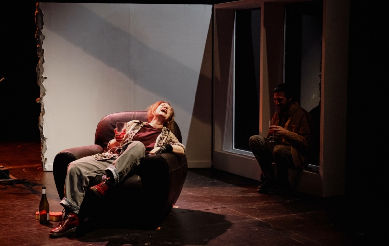 Jonathan Mallard met en scène Bois brûlé de Marcos Caramés-Blanco à la Comédie CDN de Reims