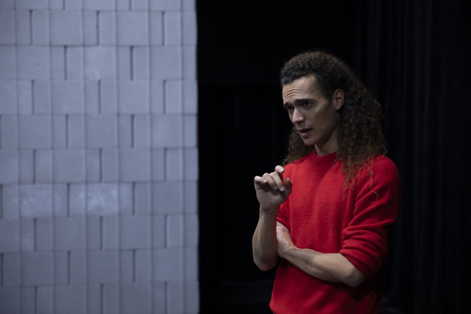 Là Personne de Geoffrey Rouge-Carrassat