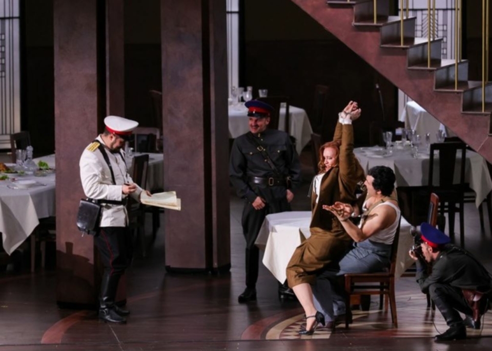 Vasily Barkhatov met en scène La Lady Macbeth de Mzensk de Chostakovitch à La Scala de Milan