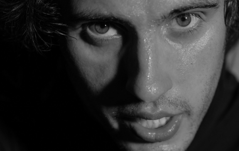 Léo Gardy dans Forcenés mis en scène de Jacques Vincey