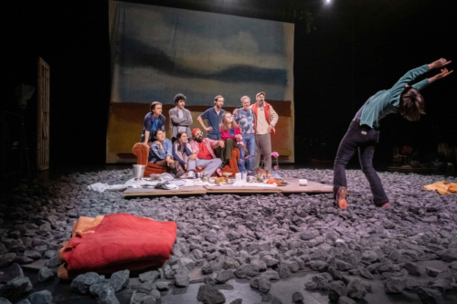 tg STAN crée À propos d'Elly d'après Asghar Farhadi