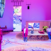 The Work de Susanne Kennedy et Markus Selg