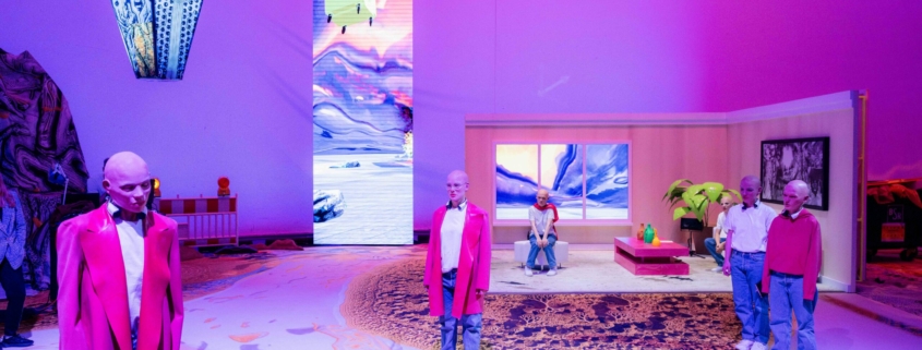The Work de Susanne Kennedy et Markus Selg