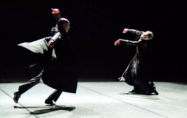 Tristan and Isolde de Saburo Teshigawara & Rihoko Sato © Akihito Abe