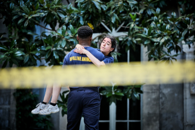 Yasmine Hadj Ali dans Born Again au Festival d'Avignon 2025photo Christophe Raynaud de Lage