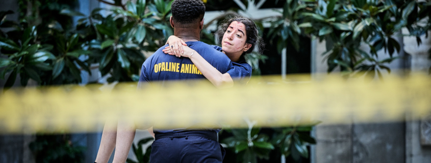 Yasmine Hadj Ali dans Born Again au Festival d'Avignon 2025photo Christophe Raynaud de Lage