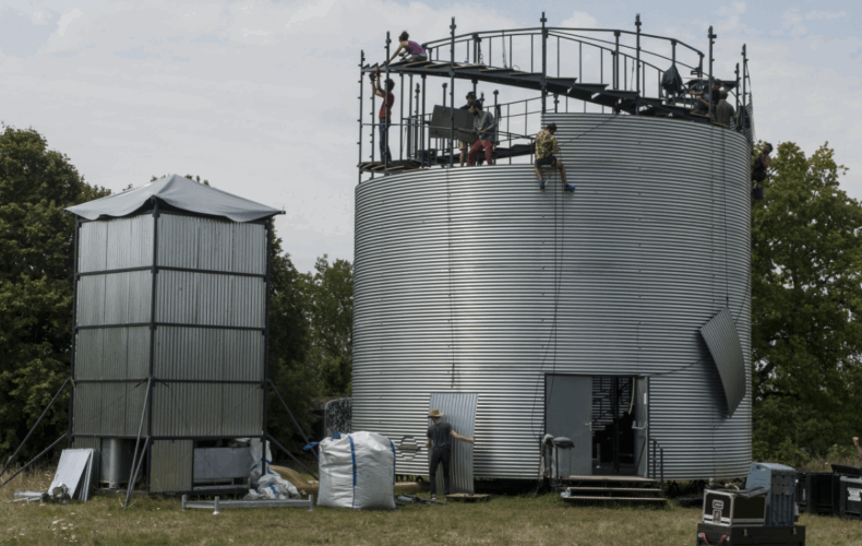 Construction du Silo de l'Absolu de Boris Gibé
