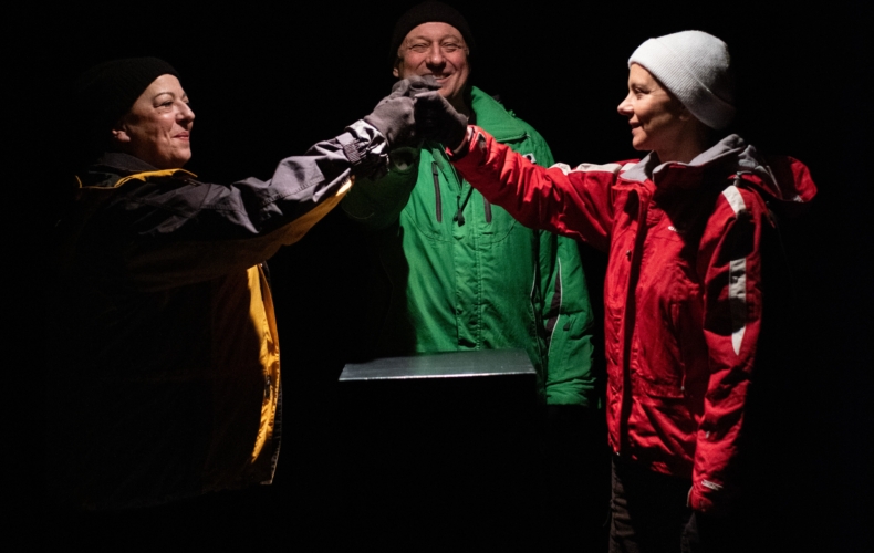 Sandrine Raynal et Constance Dollé adaptent Croire aux fauves de Nastassja Martin