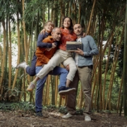 En direct et en simultané de Joana Schweizer et Denis Plassard photo Julie Cherki