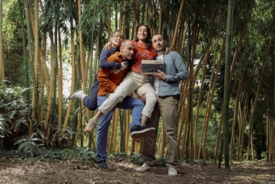 En direct et en simultané de Joana Schweizer et Denis Plassard photo Julie Cherki