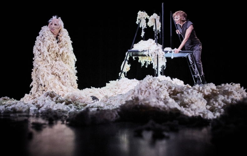 MUT(H)OS de Julie Badoc et Maud Boucha photo Christophe Raynaud de Lage