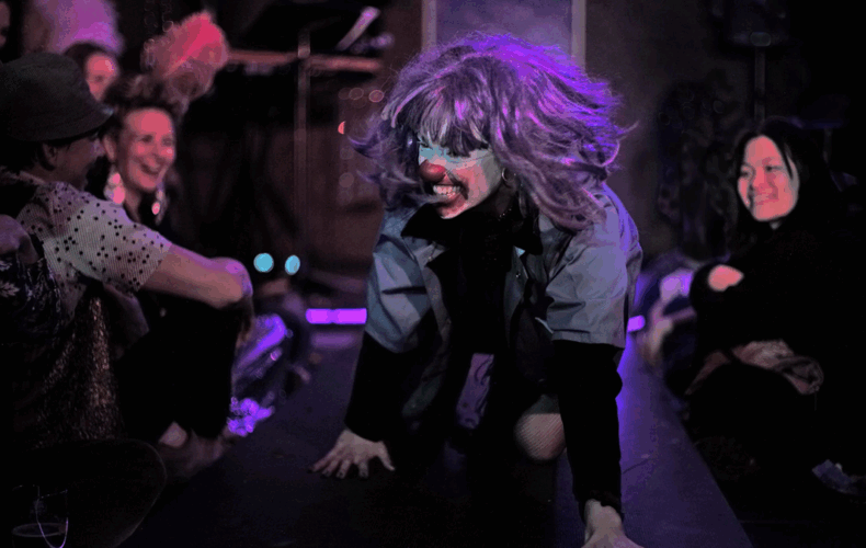 Nolwenn Peterschmitt dans ​Mange Nuit © Laurence Guillot