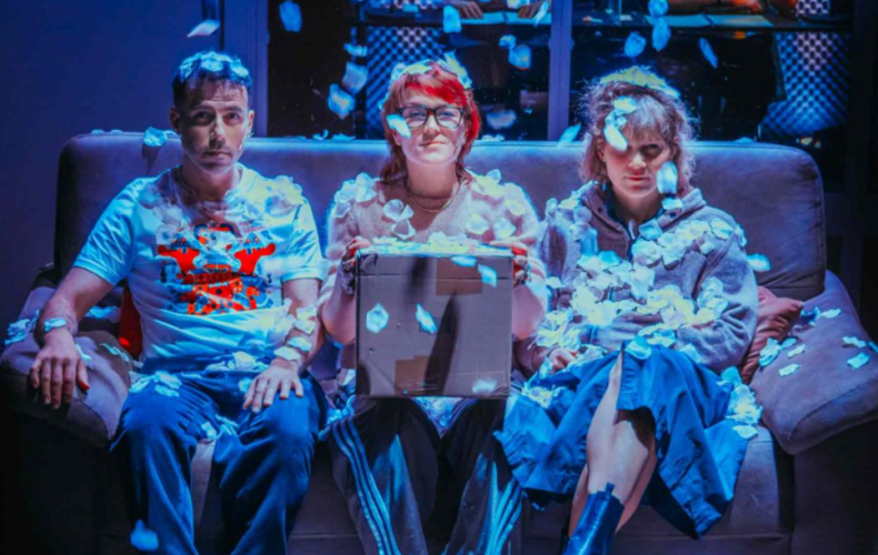 Ben Kidd met en scène Good Sex de Dead Centre et Emilie Pine photo Alexandre Fytrakis