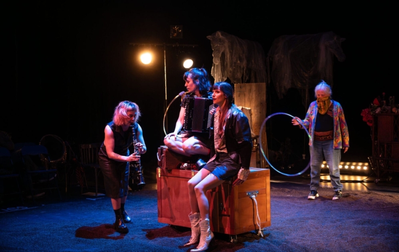 Body Territory de Pépita Car & Marion Coulomb © Matthieu Ponchel