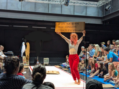 Clémence de Felice dans Flam(m)e de Coline Garcia