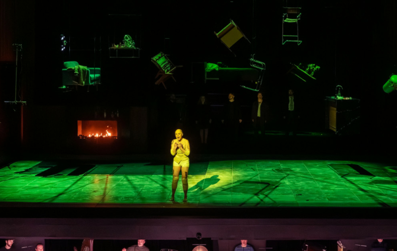 Kornél Mundruczó met en scène L'Affaire Makropoulos de Leoš Janáček