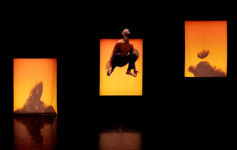 Terre 1 de Thibaut Eiferman et Alice Vasseur photo Quentin Chevrier