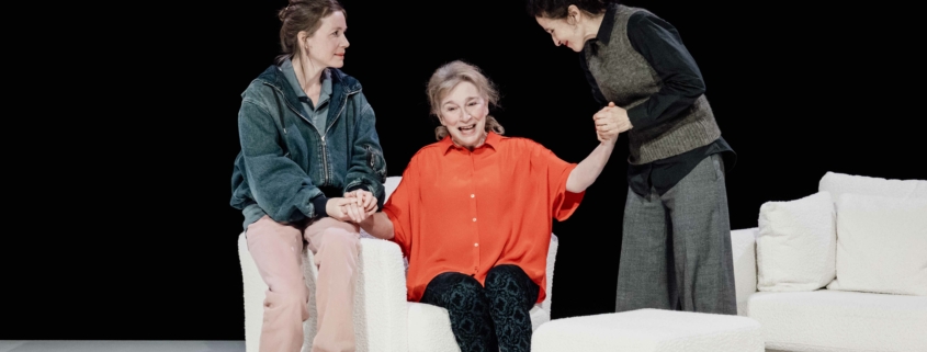 Stéphane Braunschweig met en scène À notre place d'Arne Lygre