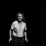 Adèle Zouane dans Mon mec veut devenir rappeur photo Loewen