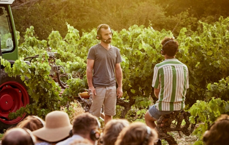 Alouettes - Pièce de champ d'Émilie Rousset & Caroline Barneaud