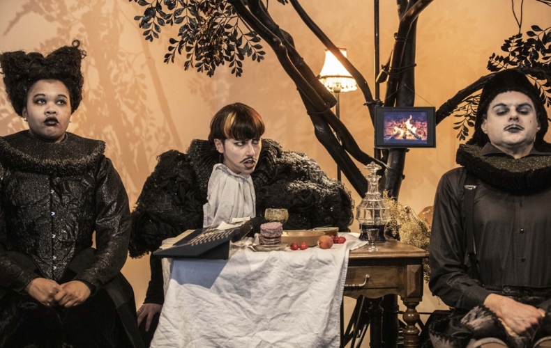 Avec Les Pieds © Jean-Louis Fernandez