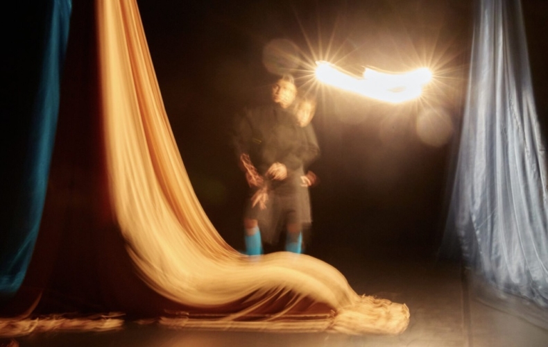 Coming Soon de Soraya Leila Emery © Martin Reeve