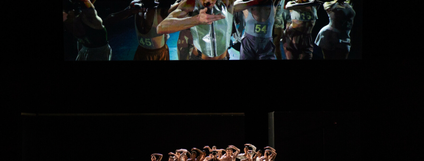 Arena de Morgann Runacre-Temple et Jessica Wright dans le cadre du programme Empreintes à l'Opéra national de Paris