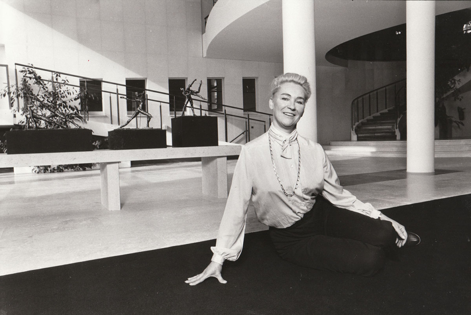 Claude Bessy à l'ecole de danse © Alain Denize
