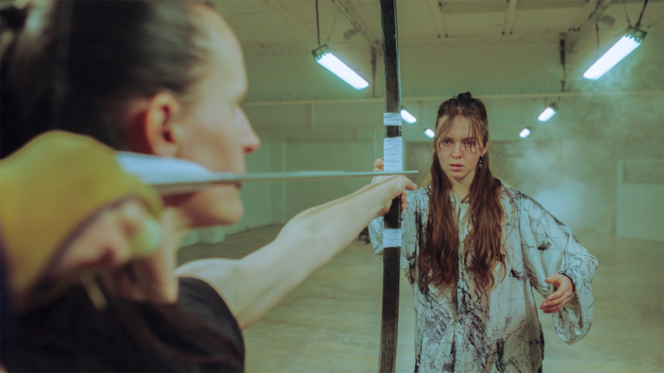 Cruel Trop Tard de Tsirihaka Harrivel