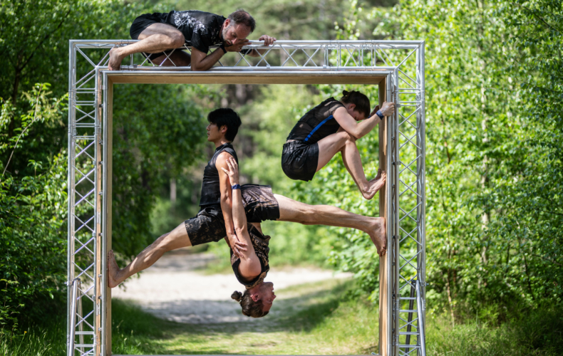 Frames d'Alexander Vantournhout