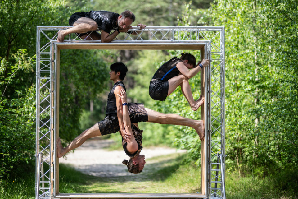 Frames d'Alexander Vantournhout