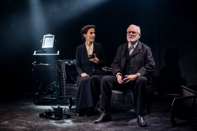 Hervé Dubourjal et Moana Ferré dans Freud, dernier combat photo Pascal Gély