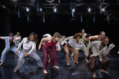 Jolie Ngemi et Jeremy Nedd chorégraphie les jeunes talents de la Promotion H de La Manufacture de Lausanne photo Gregory Batardon