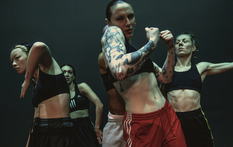 LABOUR d'Emily Gualtieri & David Albert-Toth © Kristina Hilliard