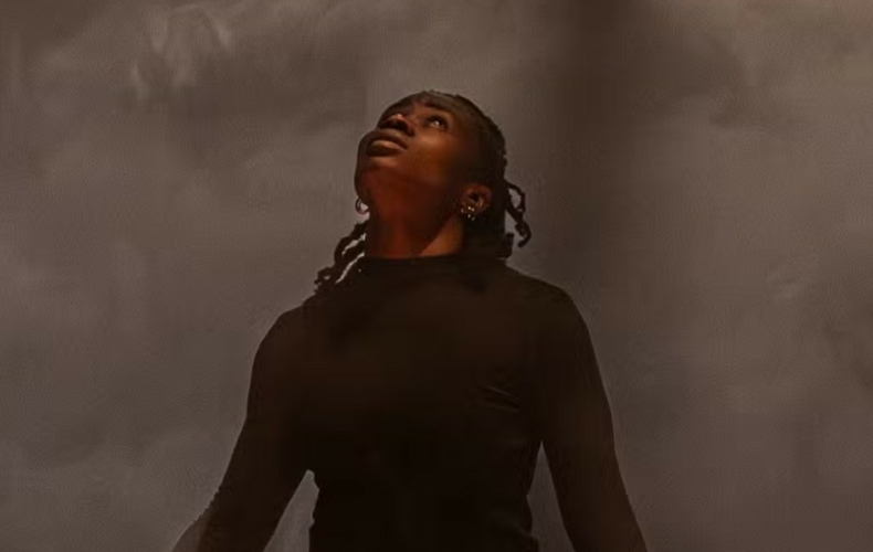 Tatiana Gueria Nade dans Na Djoro